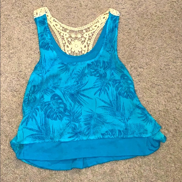 Crop tank - Picture 1 of 6